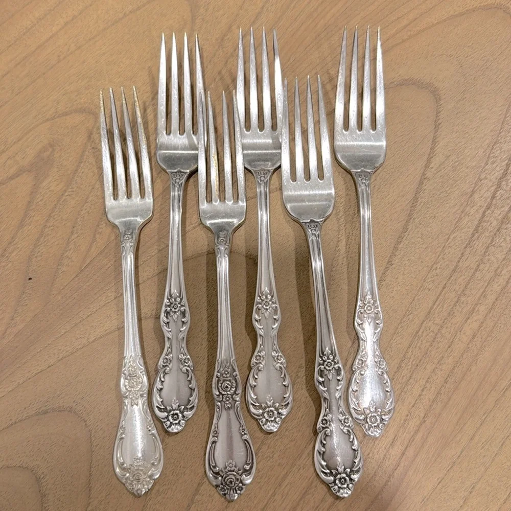 Vtg. 24/ Wm Rogers Mfg Co.  Extra Plate Original Rogers Set Of 24 Long
